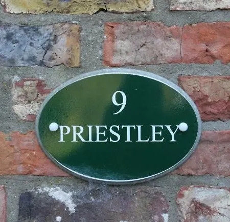 Holiday home Priestley York